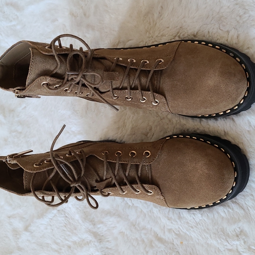 Nwot Vince Camuto Boots - Picture 2 of 10